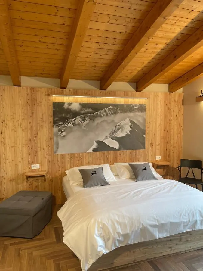 Garni Le Grigne Bed & Breakfast Barzio